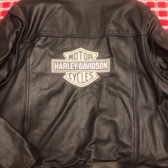 Harley leather jacket - Picture 2 of 6